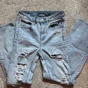 American Eagle Outfitters Women's Light Blue Slim Straight Crop Jeans